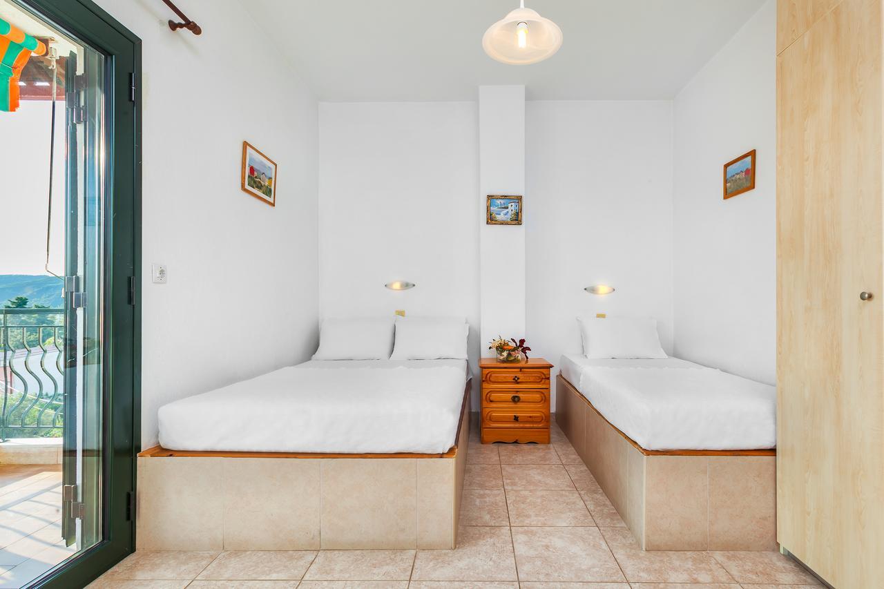 Xenios Loutra Village Mary'S House Ajía Paraszkeví Szoba fotó